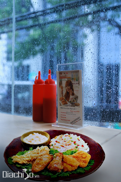 Món cơm đùi gà BBQ Món cơm đùi gà BBQ